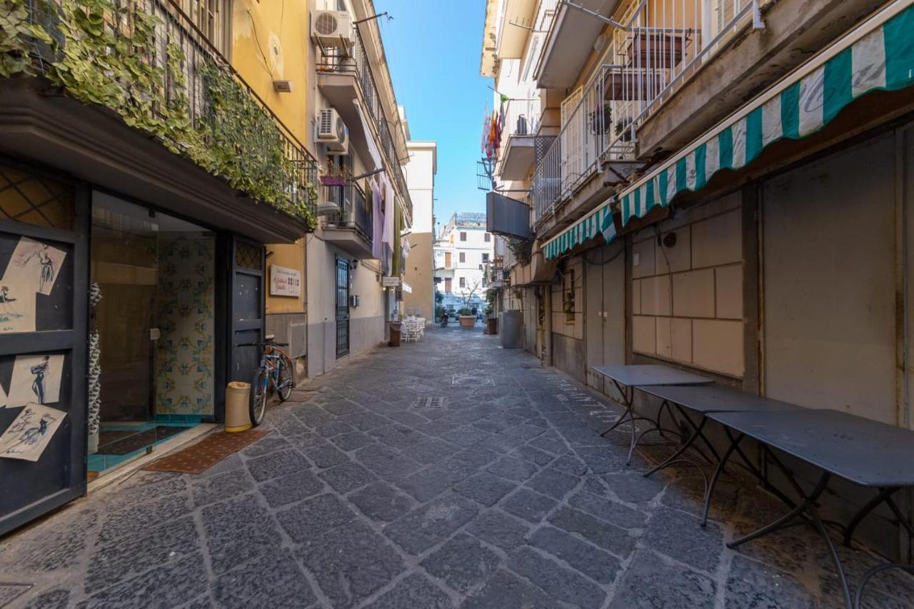 Ferienwohnung Casa Klaire Pozzuoli Exterior foto